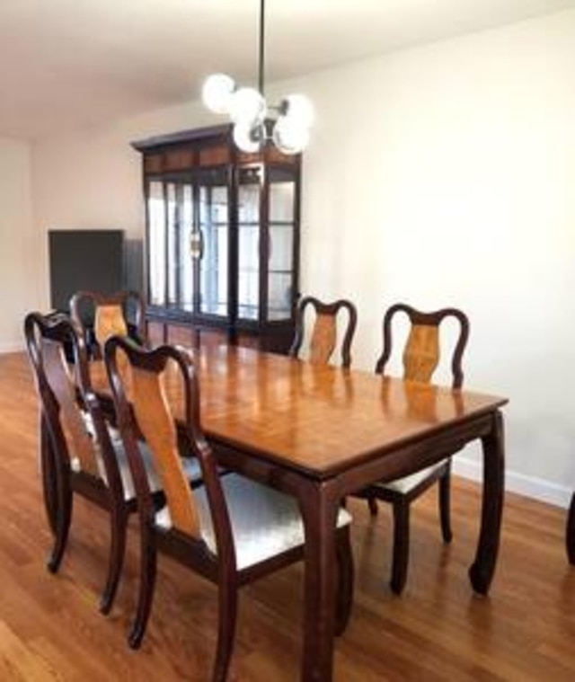 165 ホワイト・フォーン高級キングベッド・モダン2bdrm 2 5BA 素晴らしいプール