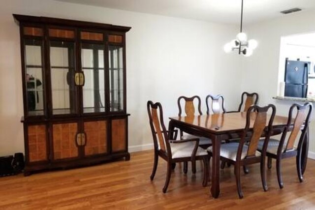 165 ホワイト・フォーン高級キングベッド・モダン2bdrm 2 5BA 素晴らしいプール