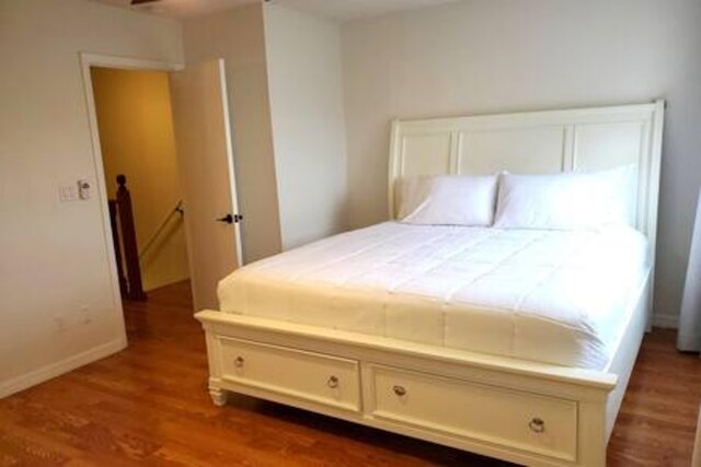 165 ホワイト・フォーン高級キングベッド・モダン2bdrm 2 5BA 素晴らしいプール