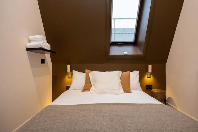 カサシティバイアティストレジデンス