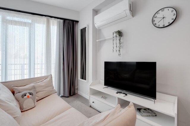 マルマライと海岸近くの居心地の良いフラット-カディコイ