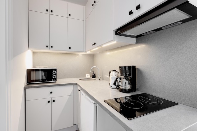 マルマライと海岸近くの居心地の良いフラット-カディコイ