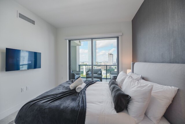 プライムロケーションラグジュアリーコンドミニアムアットブリッケル