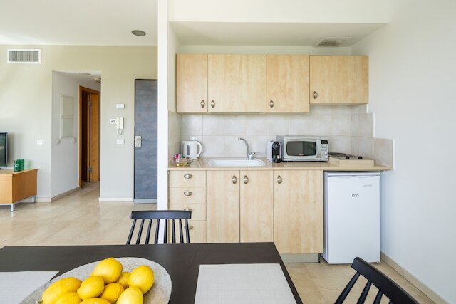 マリーナシーフロントリトリートバイシーエヌレント