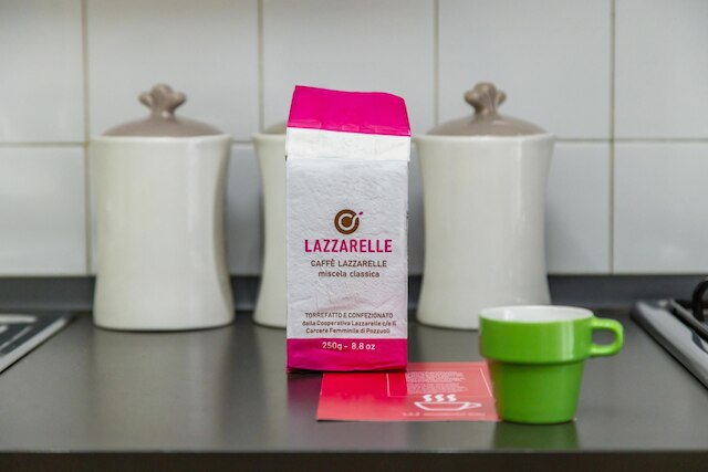 イエロー シティ アパートメント by ワンダフル イタリー