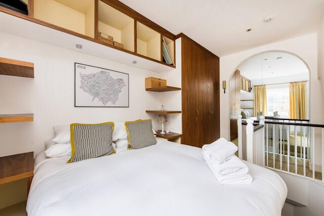 ハイドパーク近くのパディントンの2ベッドフラット