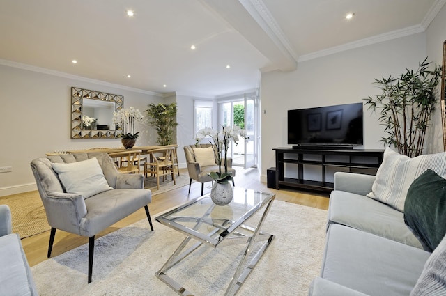 ヒュージ ケンジントンガーデン フラット