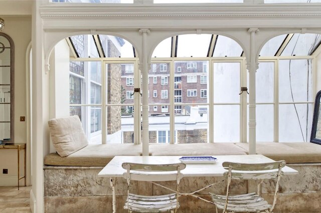 グランド2ベッドルームフラットケンジントン