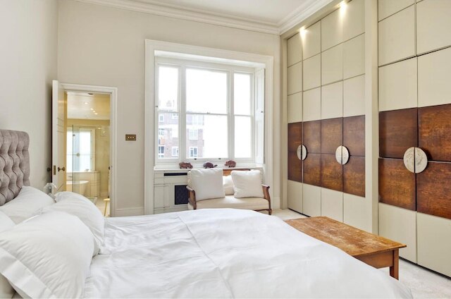 グランド2ベッドルームフラットケンジントン