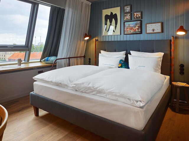 25アワーズ ホテル ペーパー アイランド