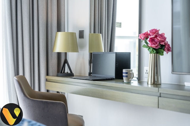 ダマック・プリヴェ近くブルジュ・ハリファ・ドバイモール