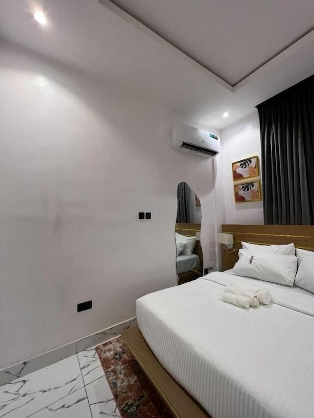 ディ・ライゼ・バイ・スプレーン