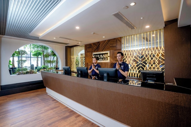 キャラバン ホテル バイ EHM