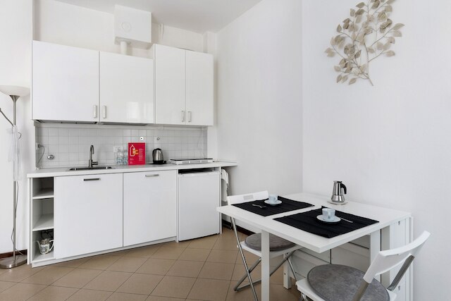 ホワイトリーブズ スタジオ バイ ワンダフル イタリア