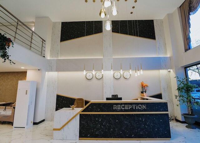 アクタシュ ライツ ホテル