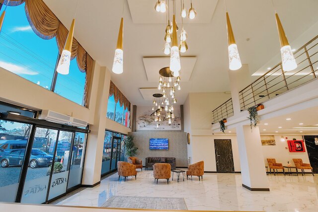 アクタシュ ライツ ホテル