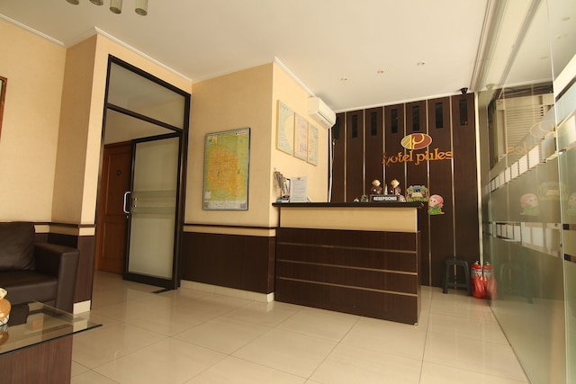 ホテルプールズ