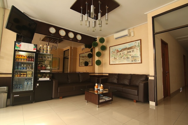 ホテルプールズ