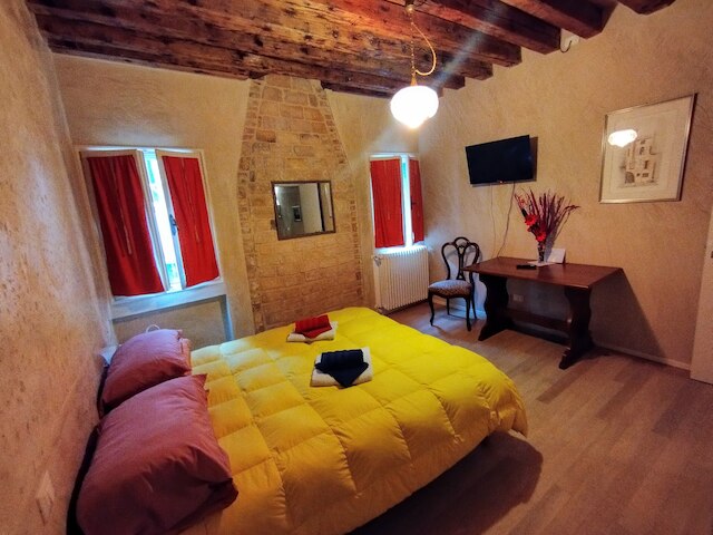 カ リリカ ピース オブ マインド ジャスト ア フュー ステップス フロム セントマークススクエア