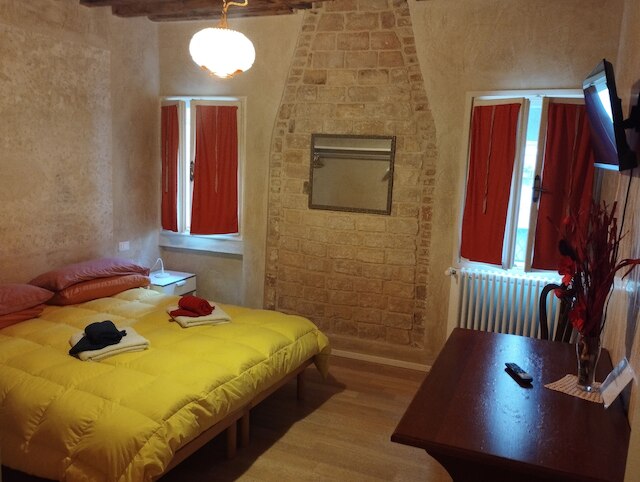 カ リリカ ピース オブ マインド ジャスト ア フュー ステップス フロム セントマークススクエア