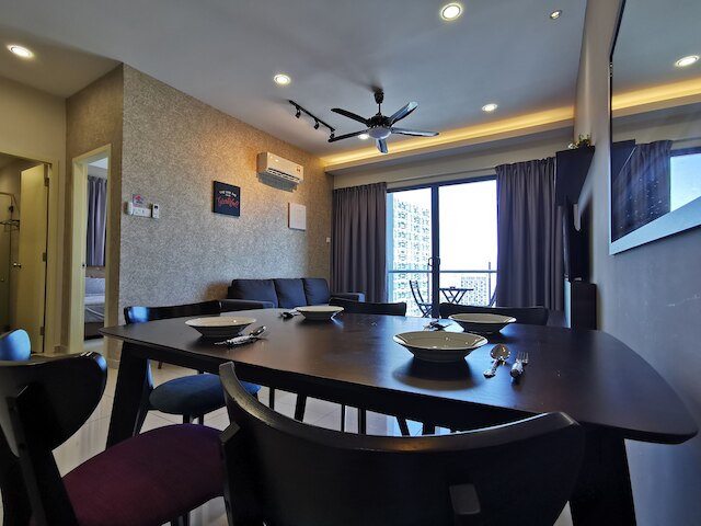 サーモスペース アトランティス メラカ シティ