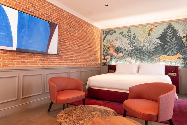 カーサ・ファラオナ・ラグジュアリーレジデンス