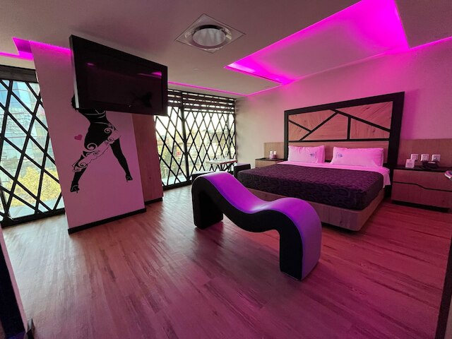 ホテルシティライツ