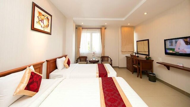 ホワイトライオンホテル