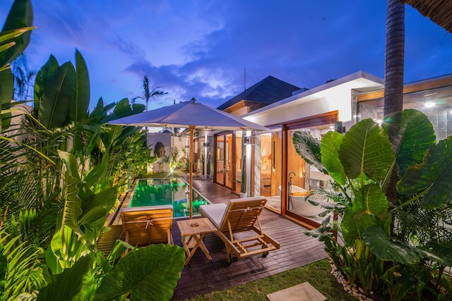 クマナ ヴィラズ