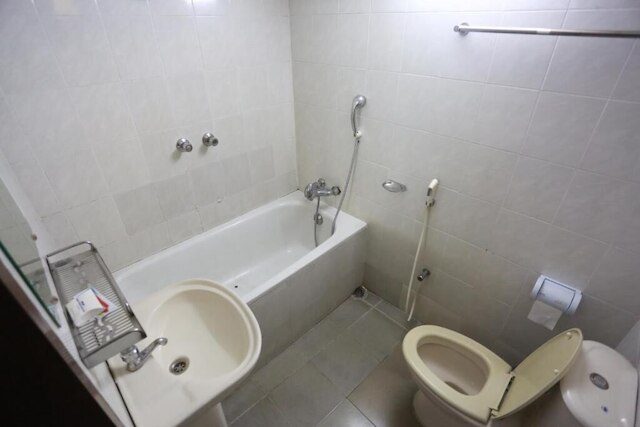 ナガル・バレー・ホテル・リミテッド