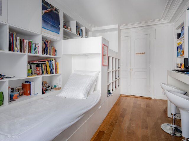 パリ・オーズマンエレガントレジデンス