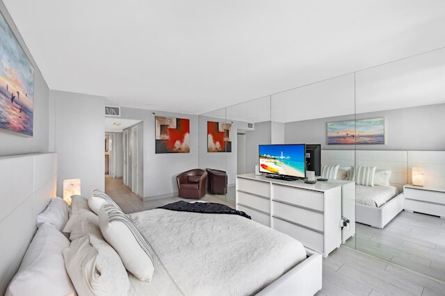 ビスケーンベイ プールサイド オアシス