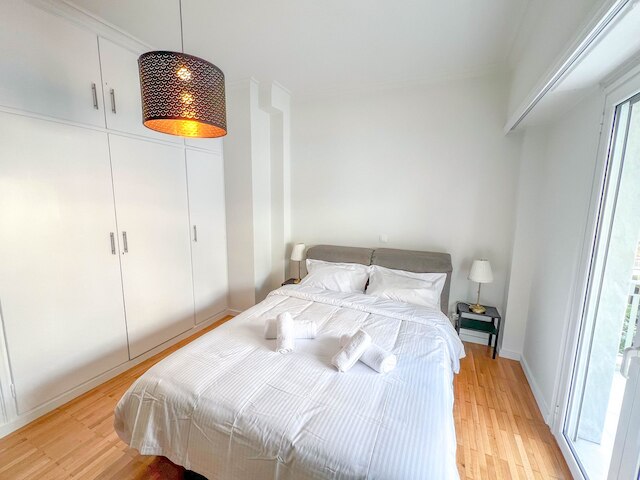 ファミリー・ツーベッドルーム・アパートメント・ベナキ