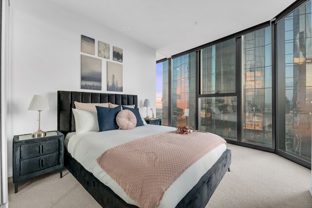 メルボルンスクエアアパート