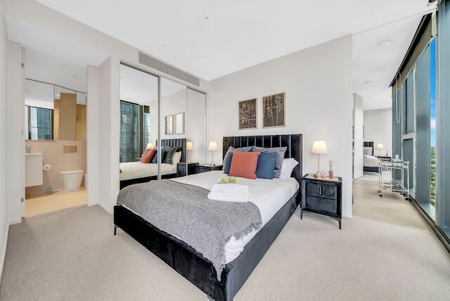 メルボルンスクエアアパート