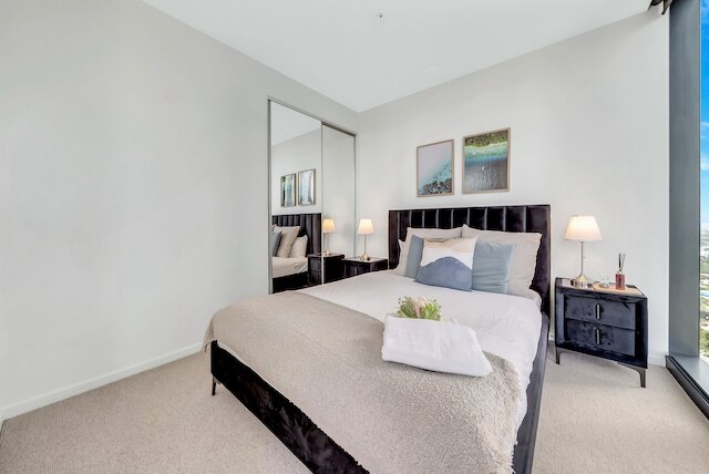 メルボルンスクエアアパート