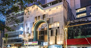 ボボポッドタムリン、ジャカルタ