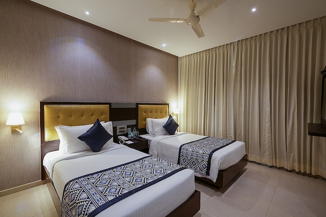 グランドコンチネントマレーシャワラム サロヴァーポルティコ アフィリエイトホテル