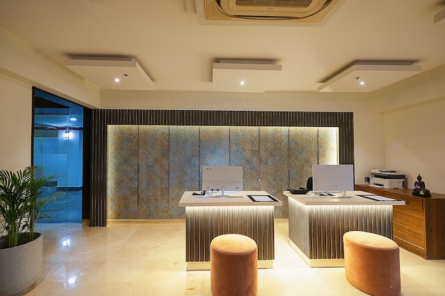 グランドコンチネントマレーシャワラム サロヴァーポルティコ アフィリエイトホテル