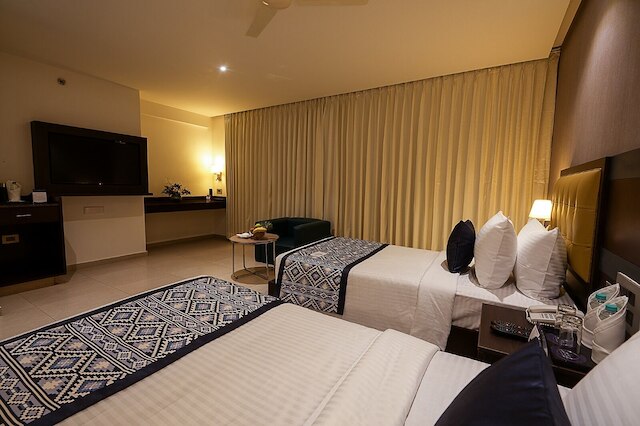 グランドコンチネントマレーシャワラム サロヴァーポルティコ アフィリエイトホテル