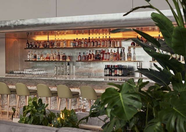 マイアミ ラグジュアリー エグゼクティブ アパートメンツ