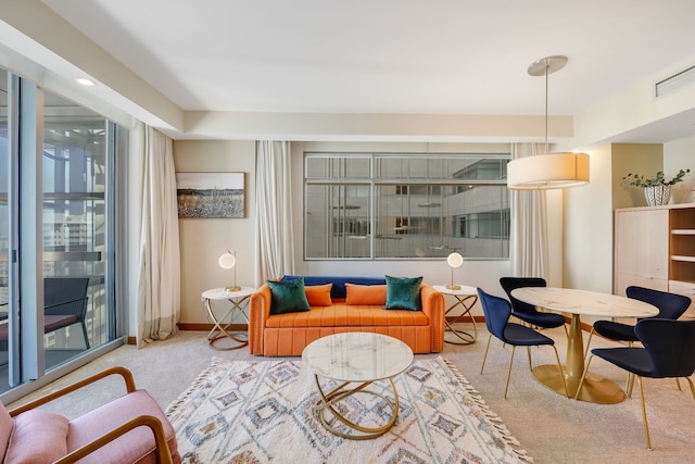 マイアミ ラグジュアリー エグゼクティブ アパートメンツ