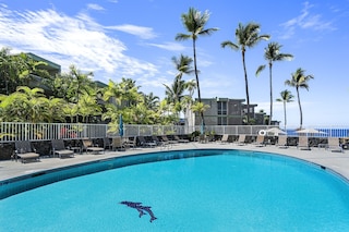 ビッグ アイランド アリイ ヴィラズ バイ コールドウェル バンカー アイランド バケーションズ