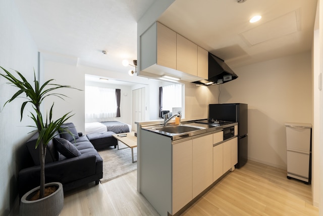 SECLUSION 千歳MS102