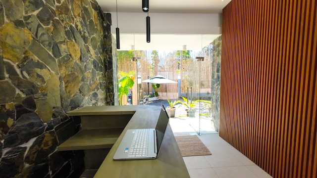 ゴーブティックイン