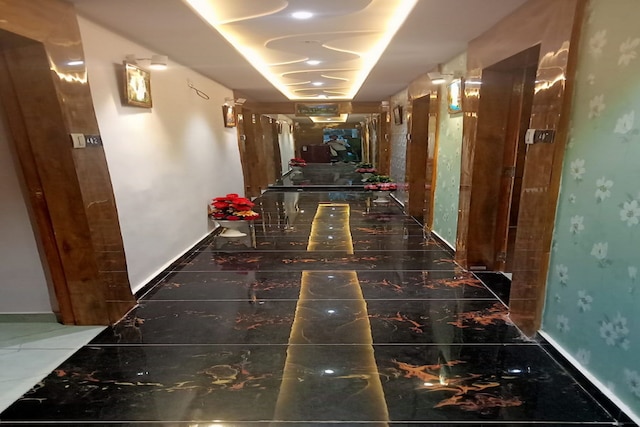 ホテルバヴィヤマンション