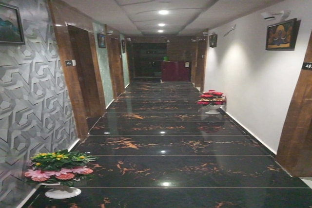 ホテルバヴィヤマンション