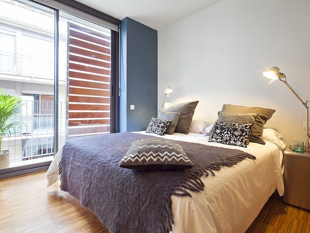 マイ・スペース・バルセロナ・パーク・プチェット・レンタルズ