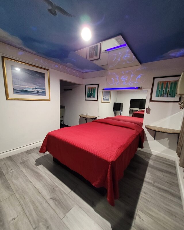 カルロ・モーテル