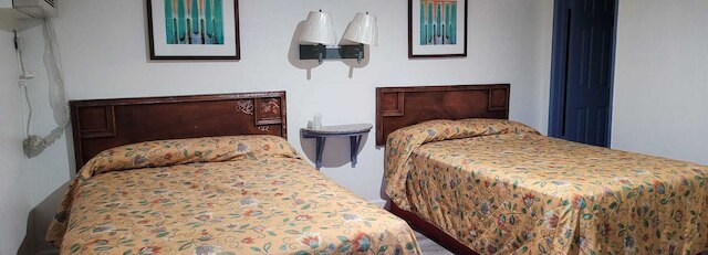 カルロ・モーテル